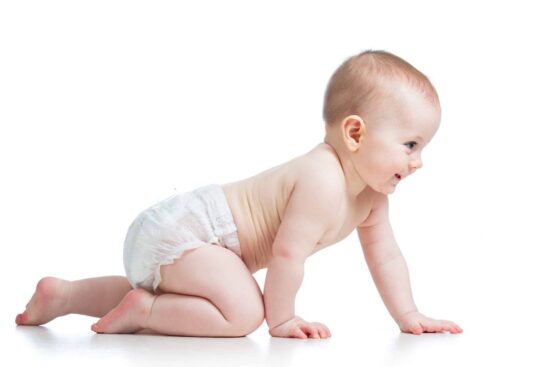 Baby crawls, wearing no baby clothes, only diaper