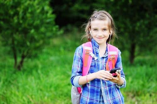 tween smartphone, using a smartphone