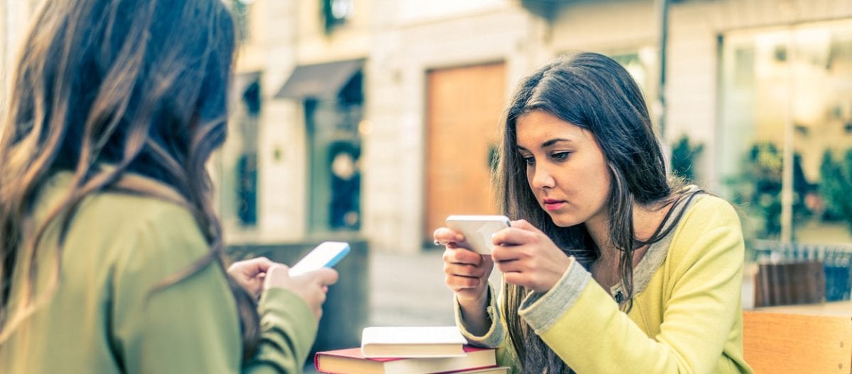 Teens and Smartphones: Should They Be Separated?