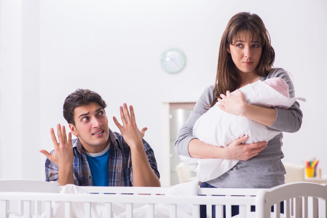 Study: Moms as Gatekeepers, Dads Need Positive Reinforcement