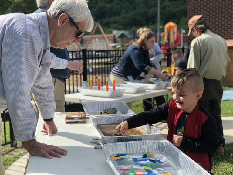 A community workshop in Chapmanville, West Virginia.